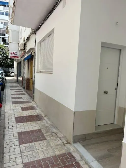 Апартаменты Estudio Carretera Cadiz Малага